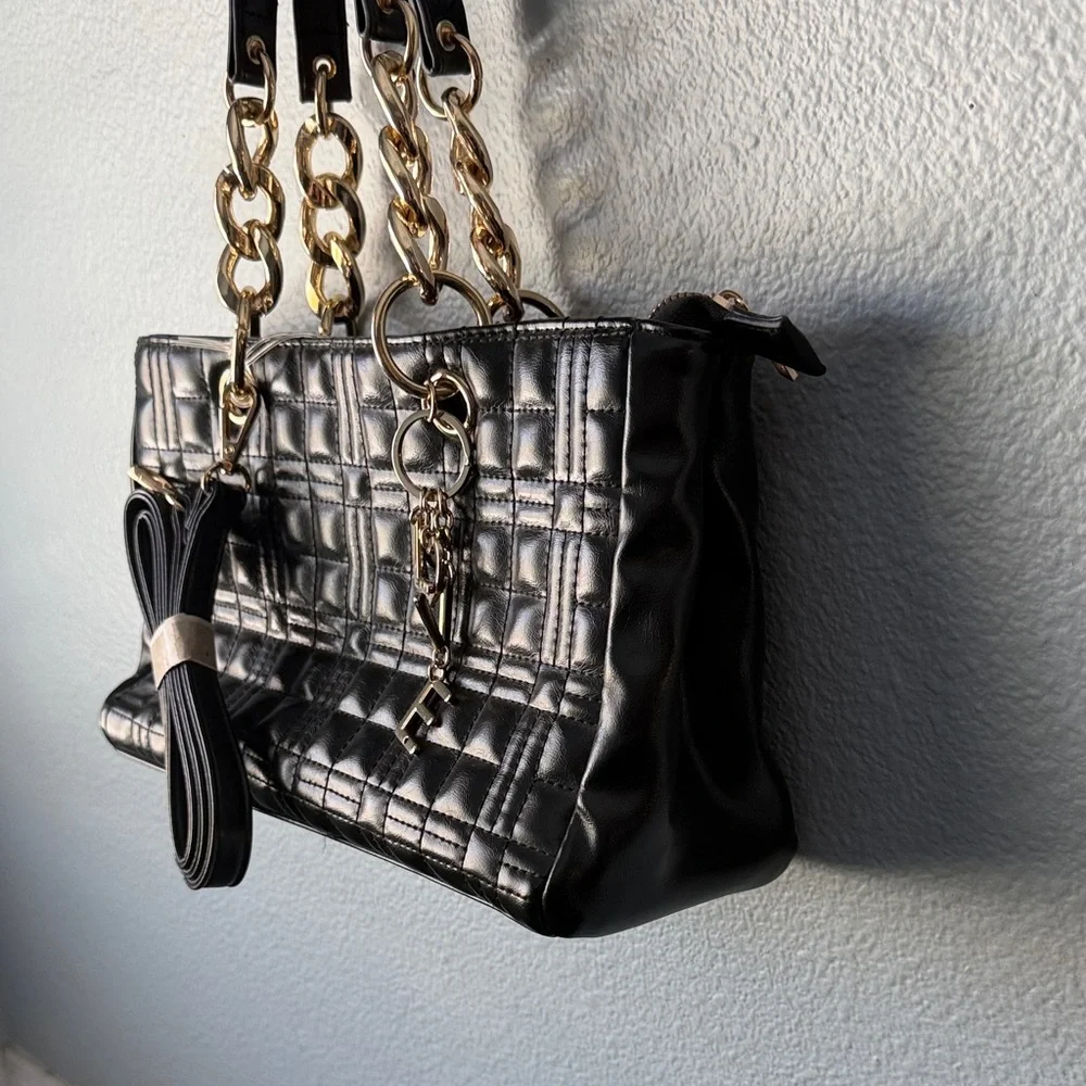 Like Dreams Elegant Black Quilted Handbag with Gold Chain and Cross Body NWT - Picture 6 of 8